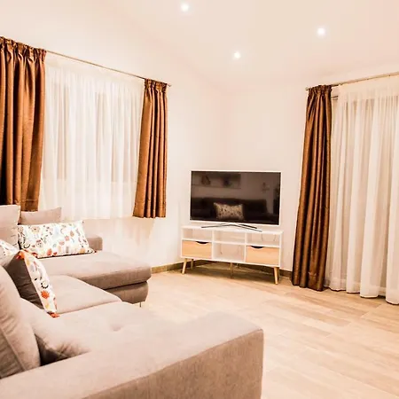 Cambio Apartment *