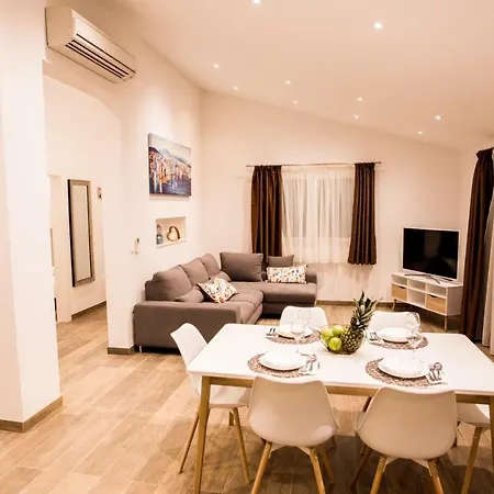 Apartment Cambio Kastela